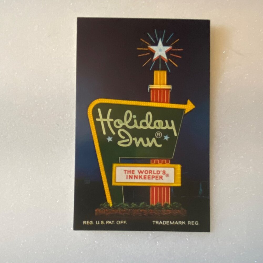 Vintage Holiday‎ Inn Postcard Of Brunswick Georgia East GA Unposted Hotel Logo